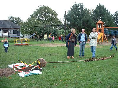 Spielplatzeinweihung in Basthorst mit Jugendblasorchester Sachsenwald aus Möhnsen
