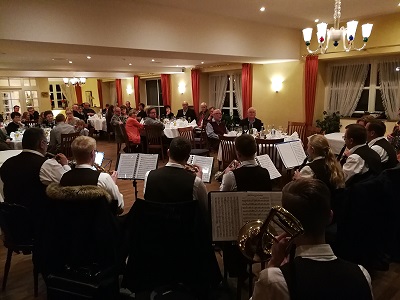 Möhnsener Musikanten lud alle Mitglieder zur Jubiläumsfeier in den Gasthof Hamester in Basthorst ein