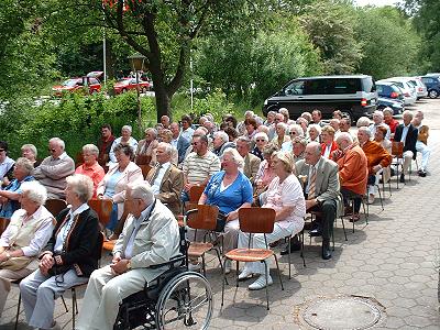 Viele Zuhörer beim Konzert des Jugendblasorchester Sachsenwald