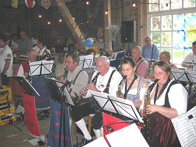 Musikzug Möhnsen beim 2.Oktoberfest in Kasseburg