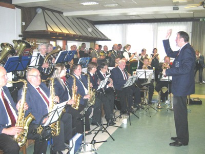 Beim Schützenfest 2012 in Gülzow gab es wieder 6 Stunden Blasmusik aus Möhnsen