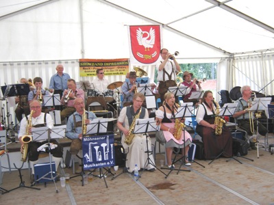 Sommerfest 2012 in Schwanheide mit den Möhnsener Musikanten
